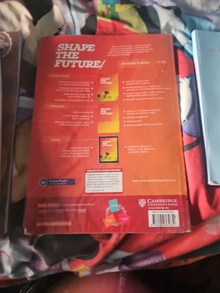 Libro Shape the Future + Historia