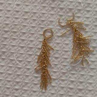 Pendientes largos dorados bañados en oro