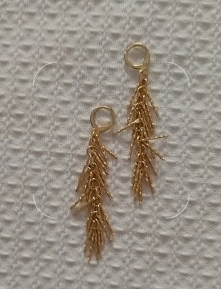 Pendientes largos dorados bañados en oro