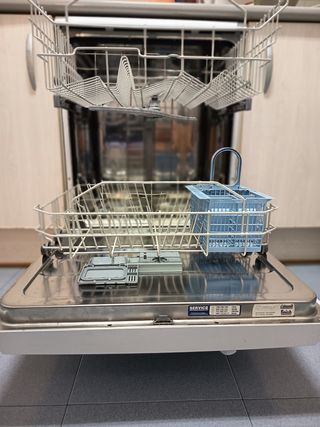 Lavavajillas Indesit