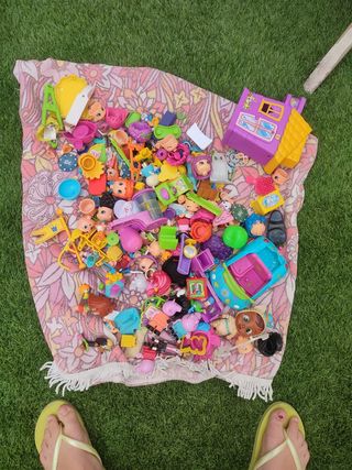 Lote juguetes niños - PinyPon, Bebés Llorones etc 