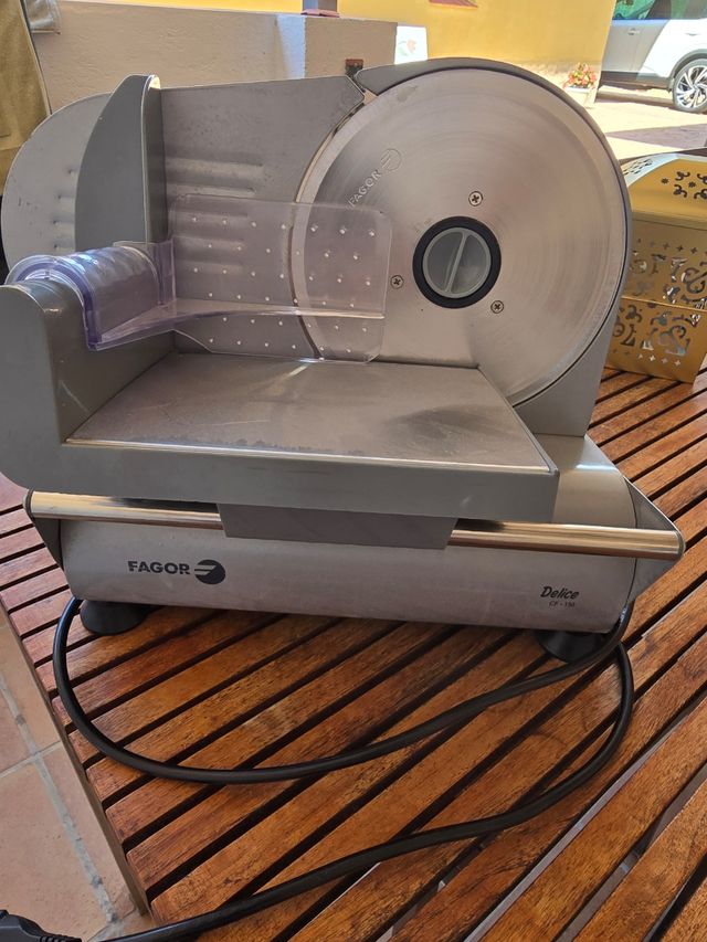 Cortafiambres Fagor Delice CF-150