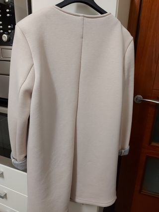 Abrigo ONLY beige talla M