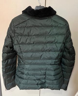 Chaqueta Zara verde oliva