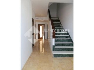 Casa en venta en Lucena