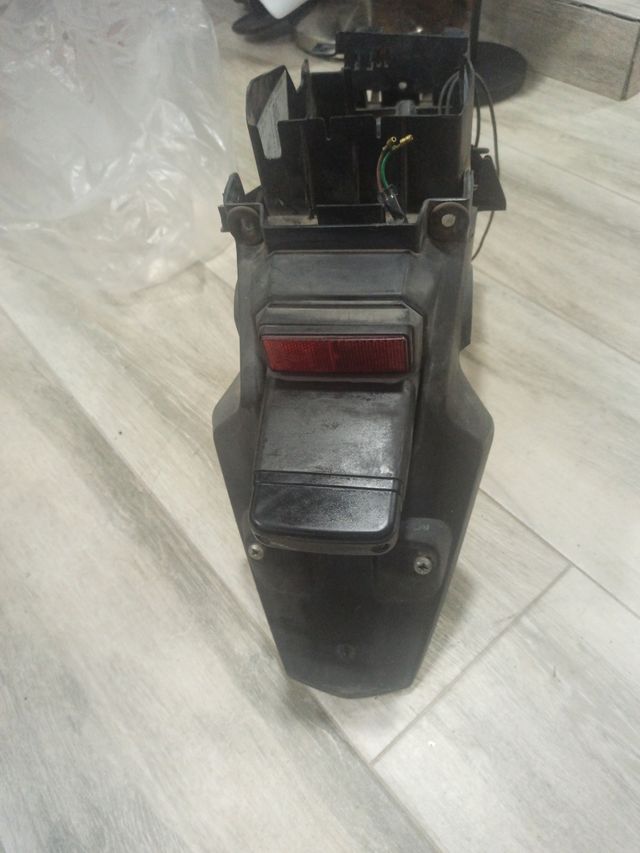 Cbr 126 (2006) portamatrícula trasera