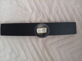 Reloj dorado multicolor