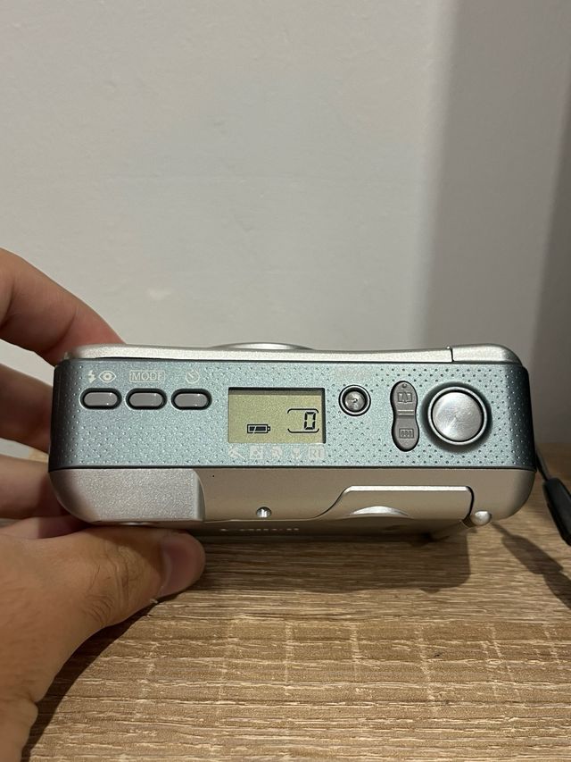 Canon Prima Super 105u - Cámara analógica