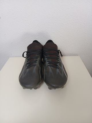 Botas fútbol Puma - Negras
