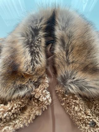 Chaquetón pelo sintético marrón