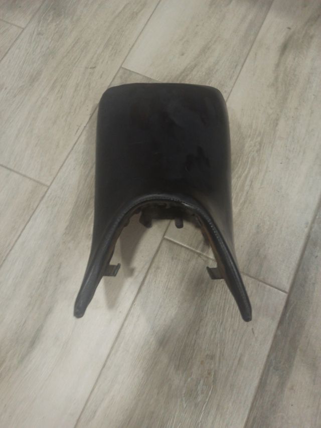 Sillin CBR 125 2006 sillin conductor