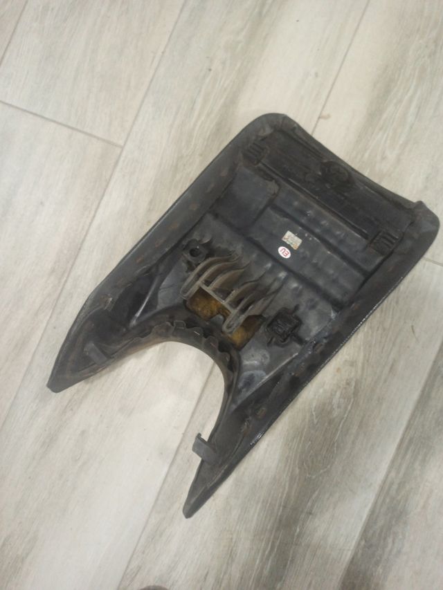 Sillin CBR 125 2006 sillin conductor