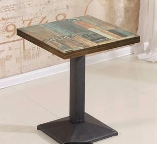 Mesa cuadrada estilo vintage, tenemos cantidades