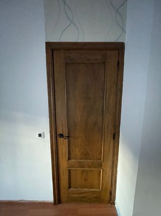 6 Puertas de maderas  con premarcos 40 unidad