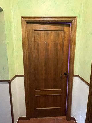6 Puertas de maderas  con premarcos 40 unidad