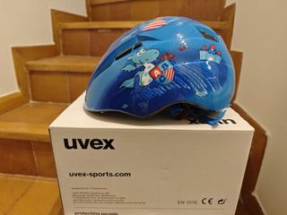 Casco niños Uvex Kid 2 (46-52cm) modelo castle. 