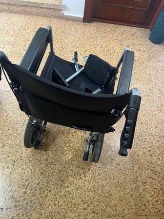 Silla de ruedas y andador en Gijón