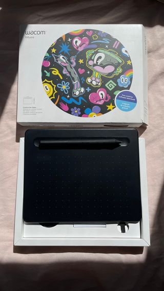 Wacom Intuos - Tableta gráfica