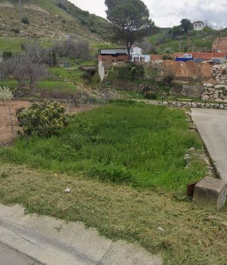 Solar rústico con punto de agua. 368 m2. Fuensanta