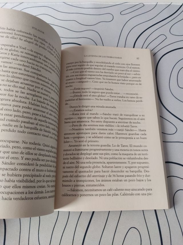 Libro La leyenda de las tierras raras, Folagor