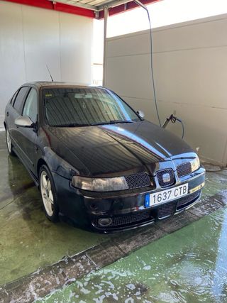 SEAT Leon FR 150cv