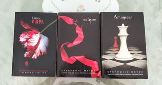 Libros Crepúsculo: Luna nueva, Eclipse, Amanecer