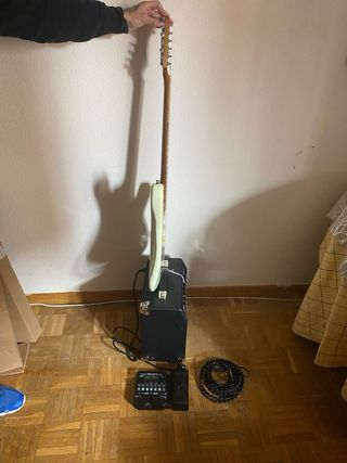 Pack Guitarra Eléctrica + Amplificador