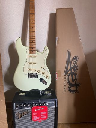 Pack Guitarra Eléctrica + Amplificador