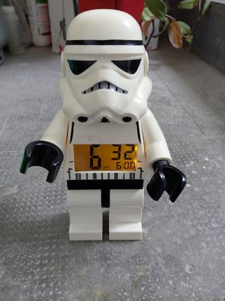 Lego Star Wars Stormtrooper Clock