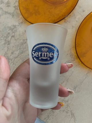 Bicchieri da liquore con sottobicchieri Sermeq