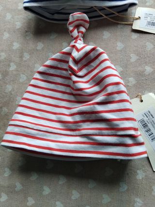 2 Cappellini Neonati Laura Biagiotti 0-6m