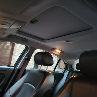 Jaguar S-Type R V8 4.2