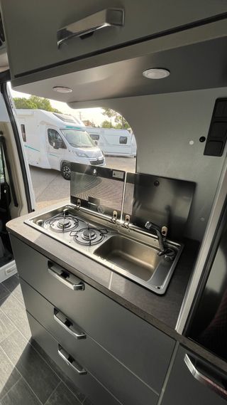WEINSBERG CARATOUR 600 MQ 2017