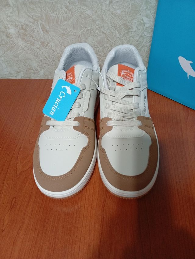 Crucian Sport Sneakers - 42