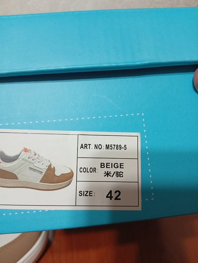 Crucian Sport Sneakers - 42