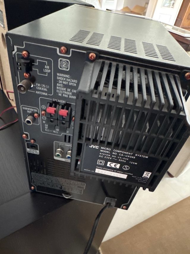 Minicadena JVC MP3-WMA-WAV