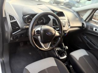 Ford EcoSport 2015