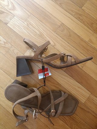 Sandalias tacón marrón - talla 39
