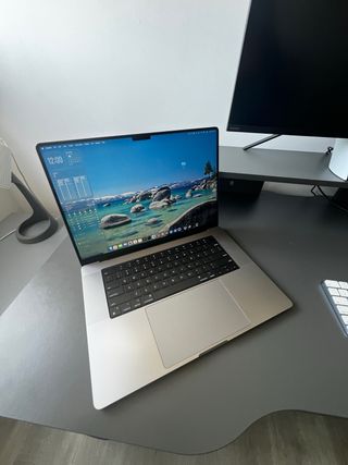MacBook Pro 16" M1 Max - 64GB-1TB