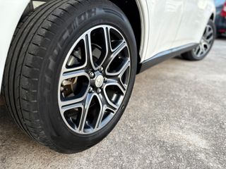 Mitsubishi Outlander 2015