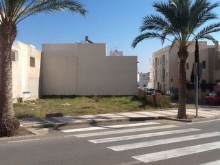 Terreno en venta en Carboneras