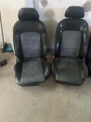 Asientos deportivos SEAT León
FR CUPRA 