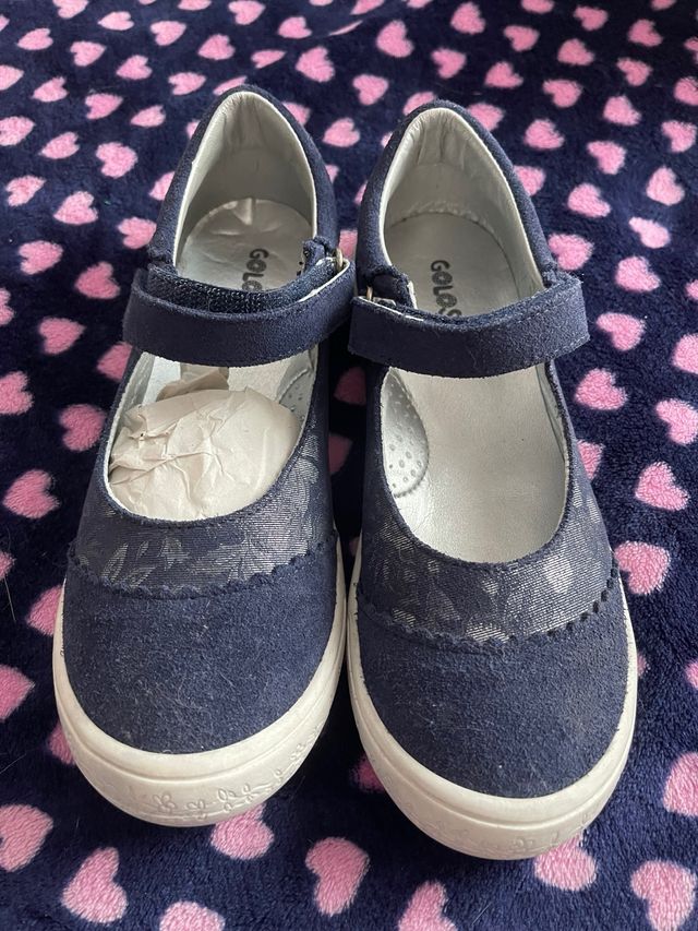 Nuevas preciosos zapatos niña Golosinas, talla 33.