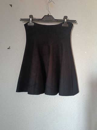 Falda negra lana