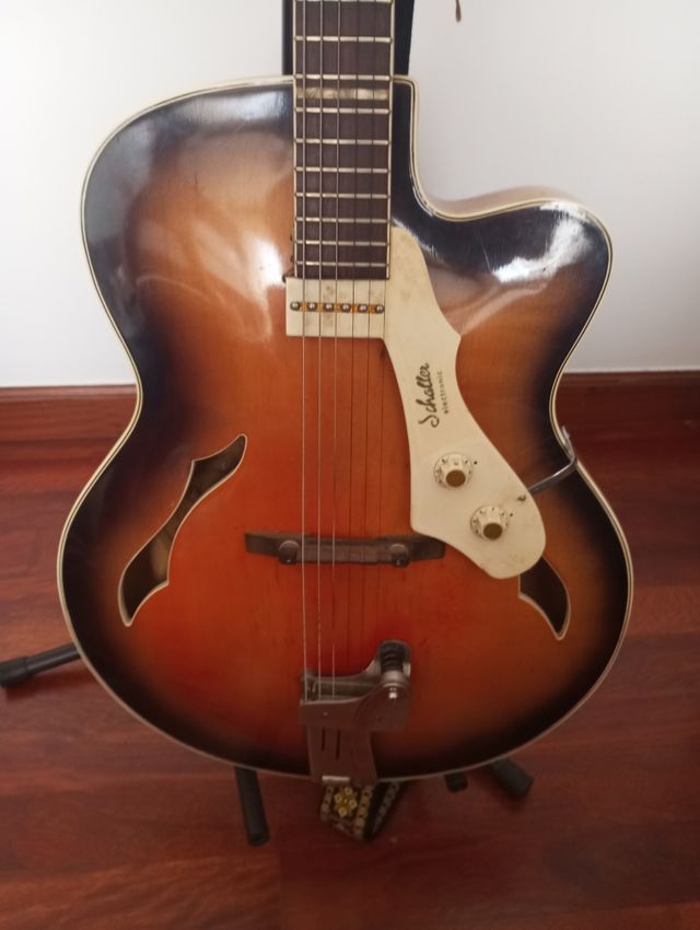 Guitarra Jazz Lindberg Hoyer (60s)