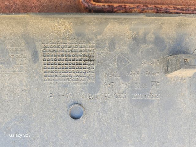 Moldura lateral Renault Trafic 2007