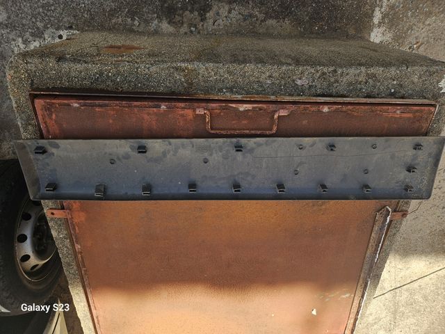 Moldura lateral Renault Trafic 2007