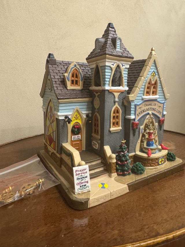 Villaggio di Natale Lemax - Chiesa