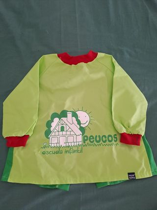 Babero Peucos - Escuela Infantil