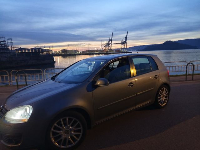 Volkswagen Golf 2008